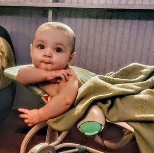 Meet your Posher, Laural